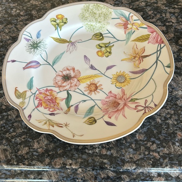 GRACE TEAWARE PARADISE FLOWERS SCALLOP GOLD RIM PLATE - Picture 2 of 6
